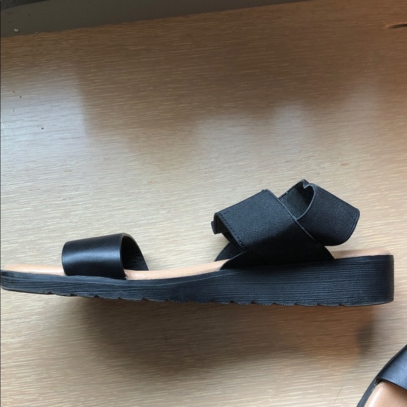 Kensie Black Women's Sandals - Picture 6 of 6